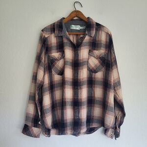 Plaid Aventura Women's Shirt - Black, Pink, and Cream